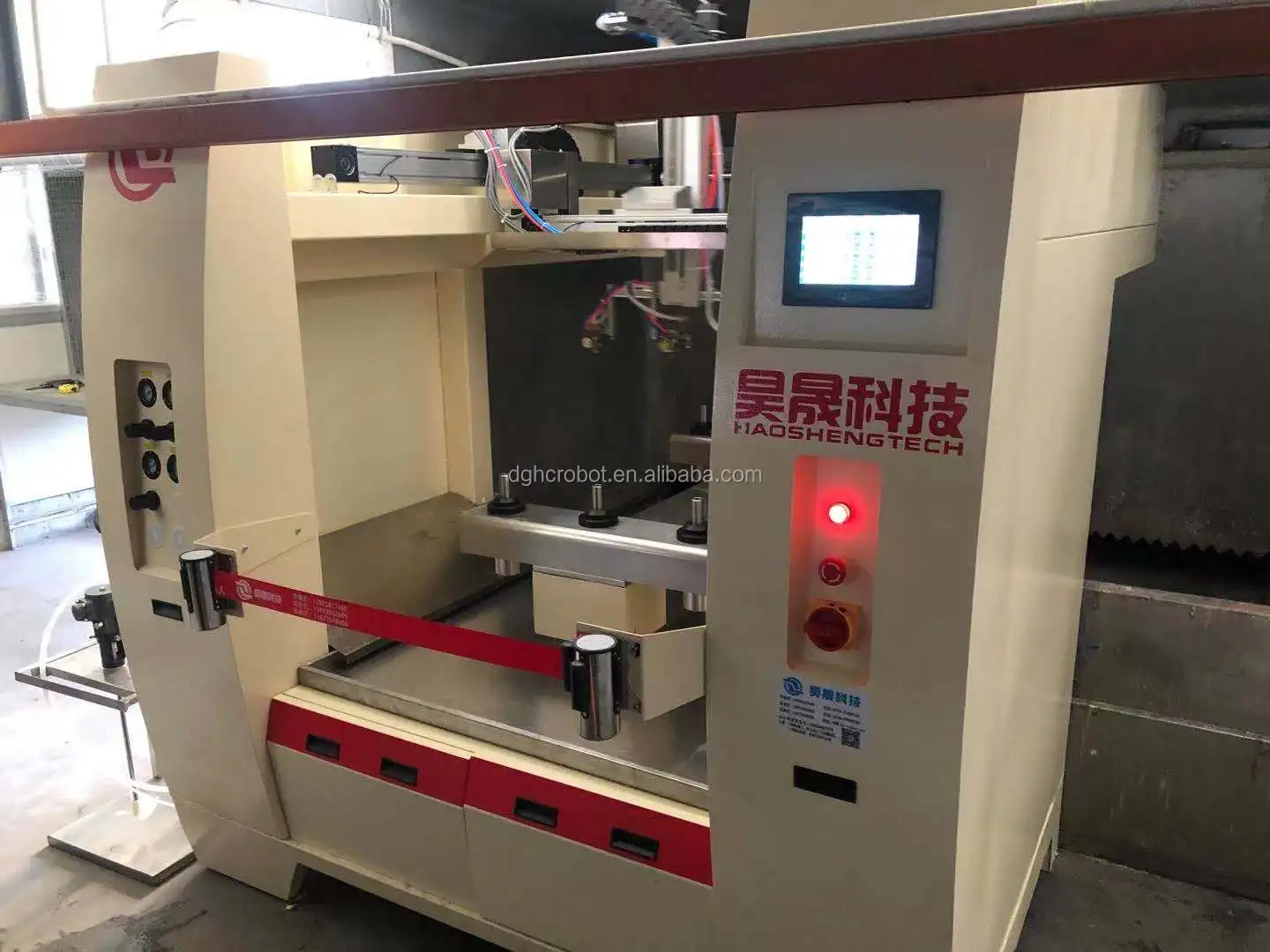 2021 China High Quality Automatic  spray painting machine for Glass and wood