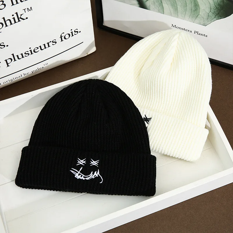 Custom Logo Knitted thermal storage Demon embroidery Winter Hats Wholesale fashion Acrylic Unisex Beanie
