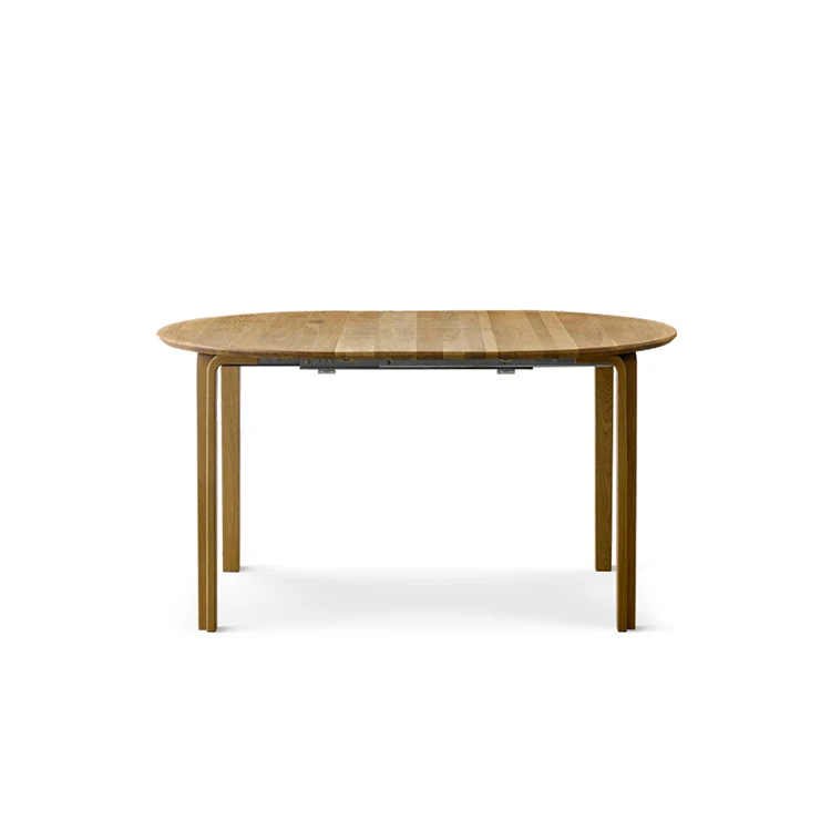 China Manufacturer Dining Furniture Modern Round Solid Wood Russian Oak Dining Table
