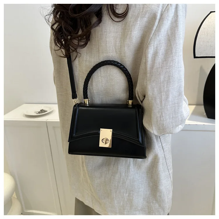 Luxury Women's Bag PU Leather Handbags and Purse Ladies Chain Shoulder Bag Candy Single Womens Fashion Wholesale  Buckle