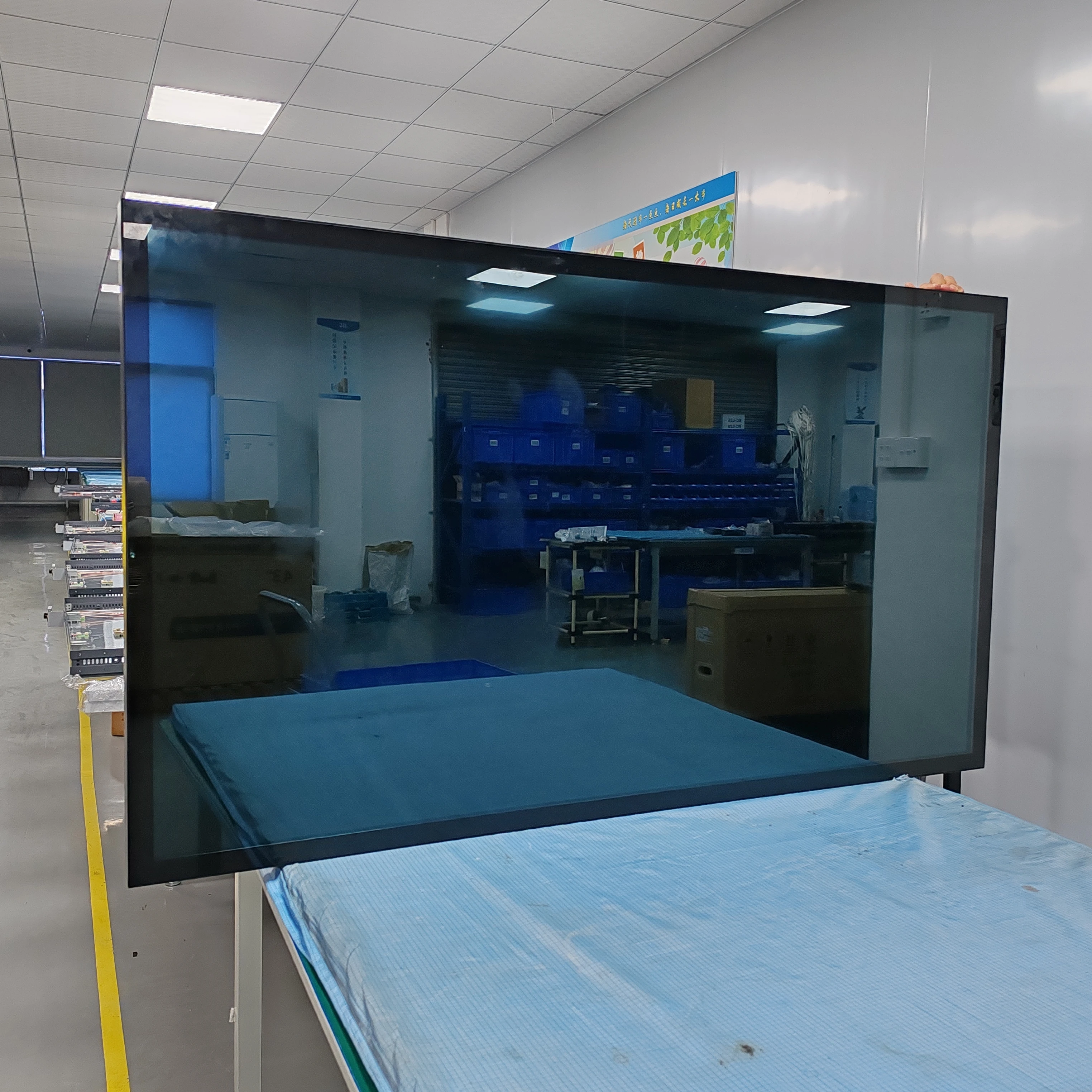 Outdoor Waterproof 55 Inch Ip66 Lcd Advertising Display 3000Nits Industrial Tft Lcd Display 4G Wireless Lcd Advertising Player