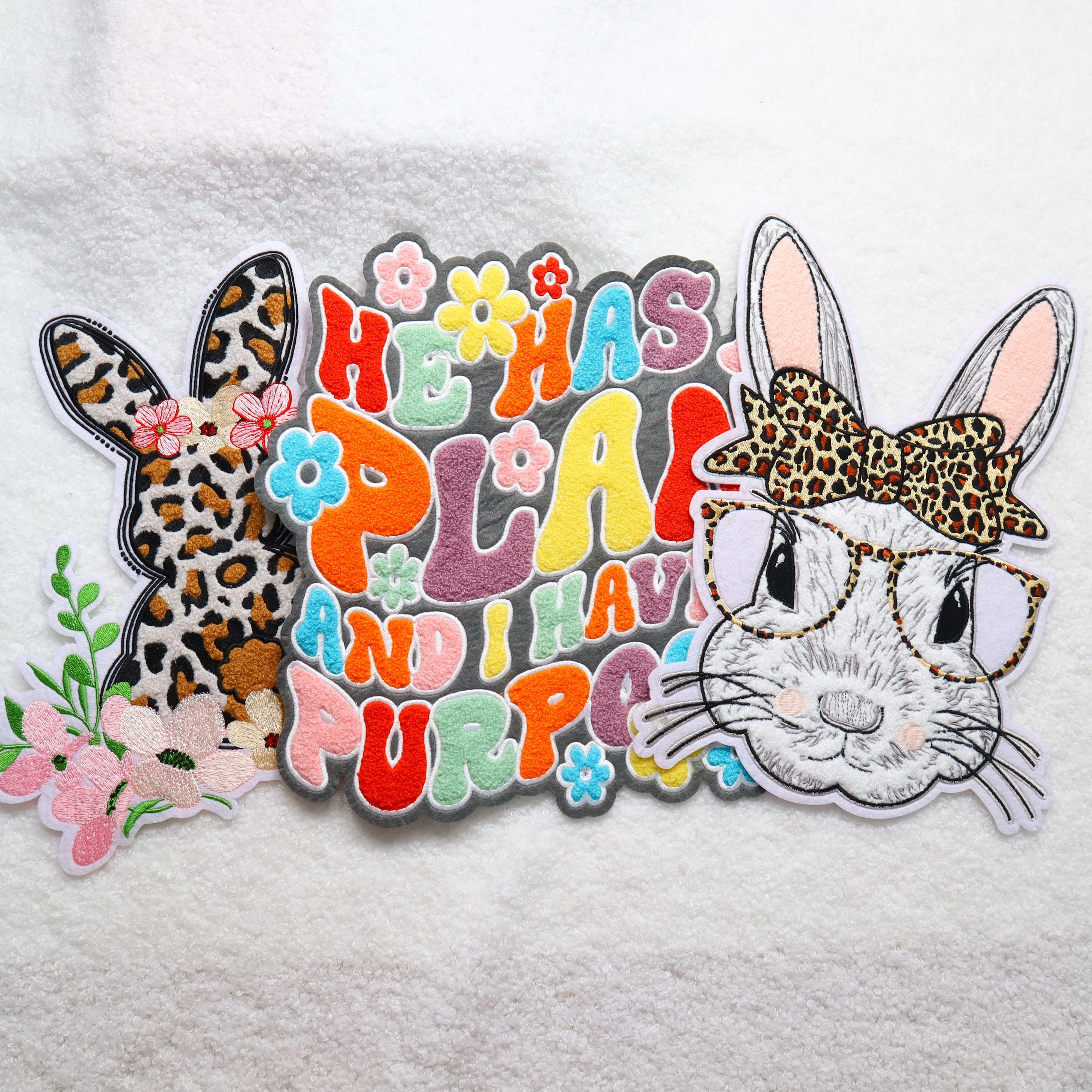 Hot Selling Festivals Large Jesus Cross Iron On Easter Chenille Patches For Clothing Custom Amen Embroidery