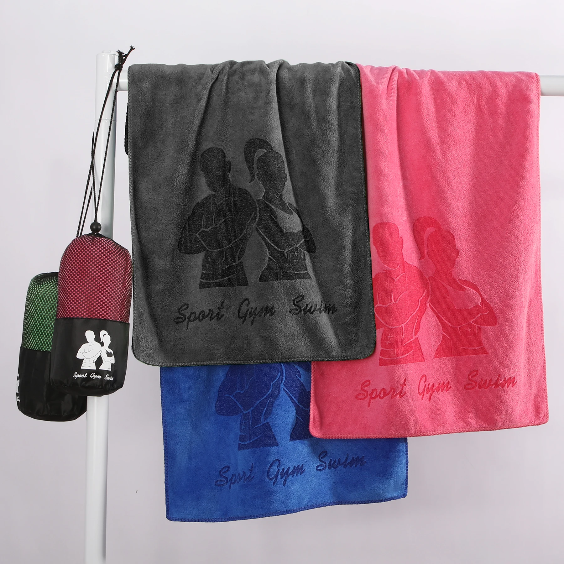 Custom 400gsm Gym Sports Club Football Basketball Team Towel Rally Towel Sublimation Printing Polyester Microfiber Towel