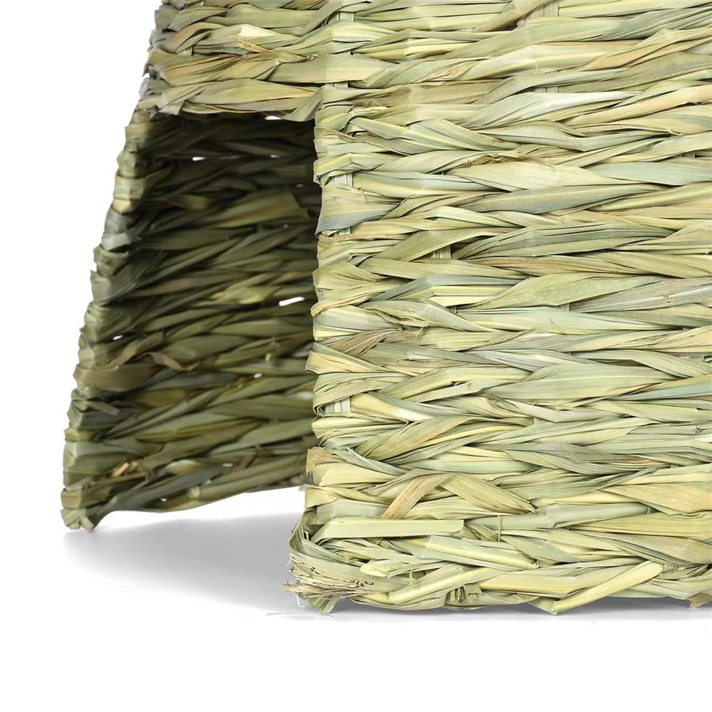 WILDMX Rabbit Grass House, Natural Hand Woven Seagrass Play Hay Bed, Hideaway Hut Toy for Rabbit Guinea Pig Chinchilla Ferret