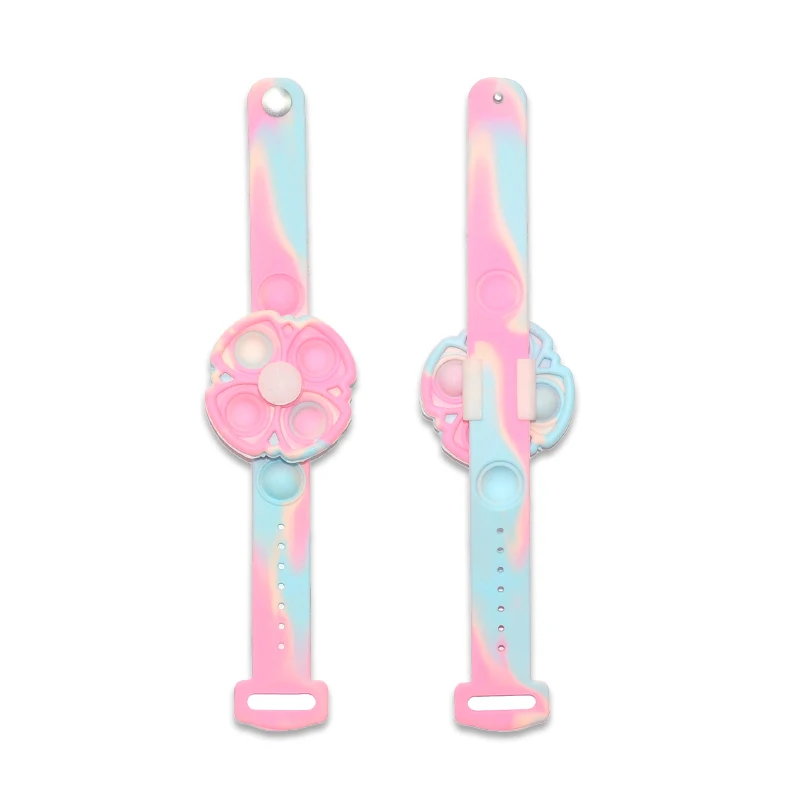 2022 promotion wholesales  rotating silicone fidget scopperil whipping top bracelets SQUEEZ TOY