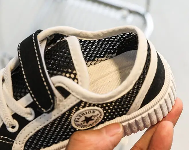 NEW  Light Weight Girls Casual Shoes Breathable Custom Boys Walking Shoes Fashion Kids Canvas Shoes