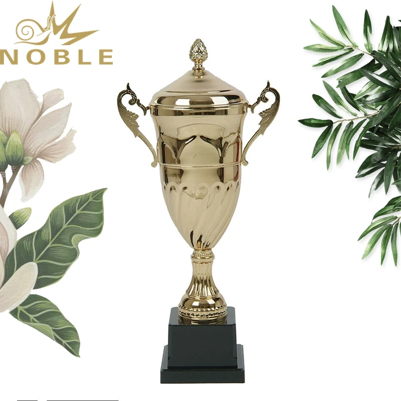 High Quality Club Competitions Metal Martial Arts Cup Trophy for Champion Game