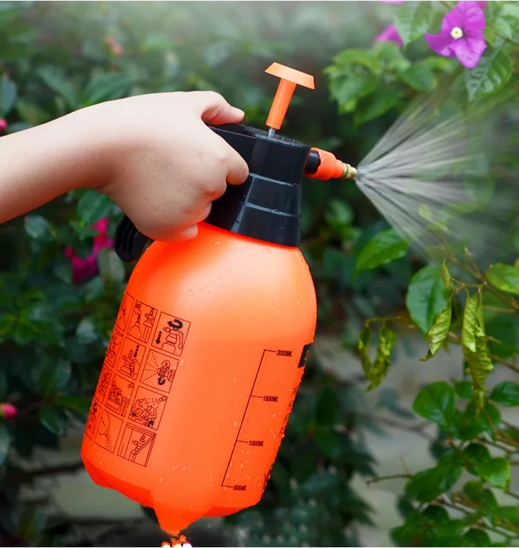 Factory Price 2 Liter Plastic Spray Bottles Garden 2L  Pressure Orange Sprayer