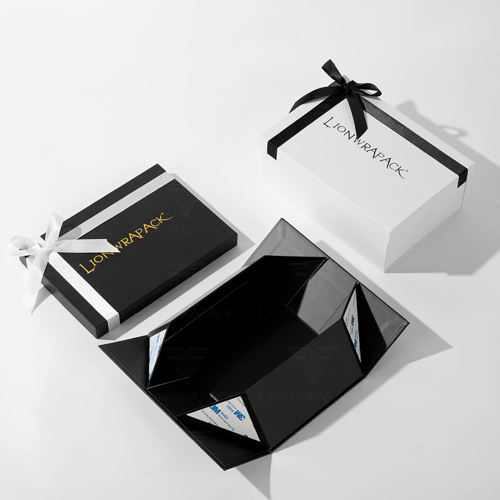 Custom Logo Small Business Cardboard Lid And Base Box Empty folding Paper Packing Gift Box for Clothes