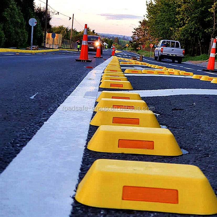 South American Market Hot Heavy duty 250*150*50mm ABS plastic cat eye lane raised pavement marker