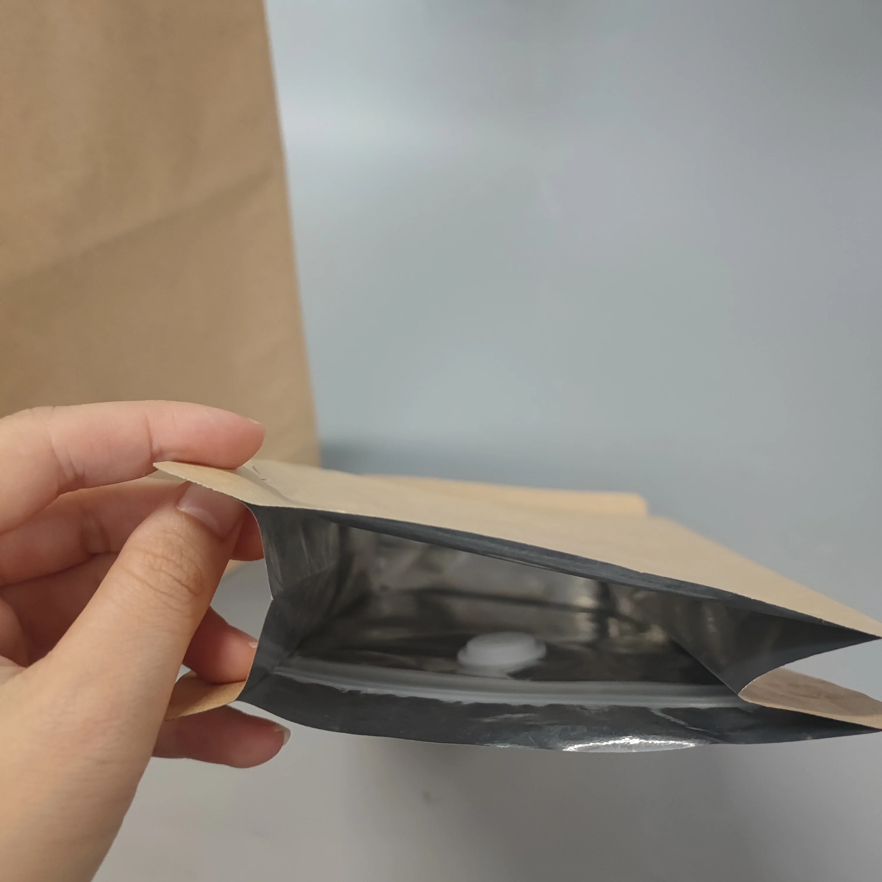 bubble amber leaf tobacco drink  custom pvc canvas make up coffee packaging velvet bags  valve a4 zipper jewelry  cosmetic pouch