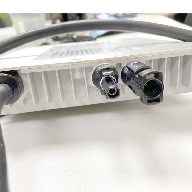 Deye microinverter 300W 60VDC 230VAC IP67 protection grade on grid solar system solar micro inverter SUN300G3-EU-230