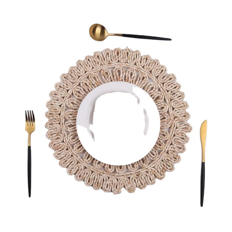 Натуральная скатерть из кукурузной шелухи ручной работы