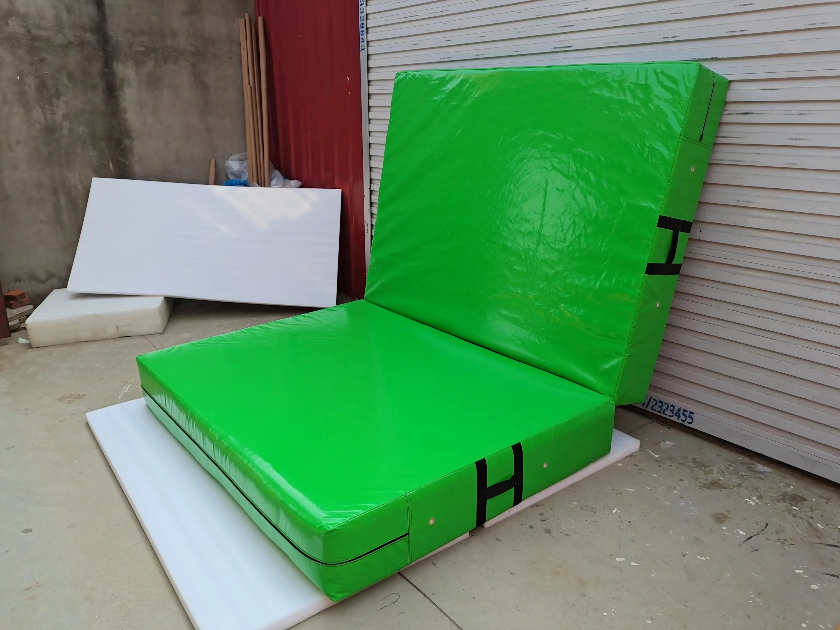 Gymnastics Mats pvc professional large thick foam gymnastic crash landing mat