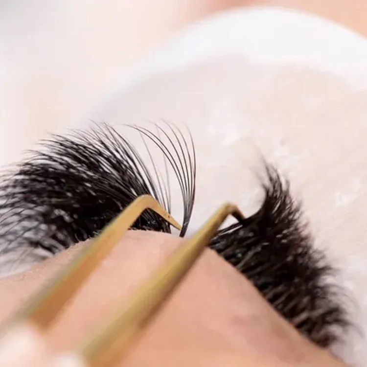 Comelylash Blooming Easy Fanning Eyelash Extensions Easy Fan Volume Lash Trays Easy Fan Eyelash Extensions