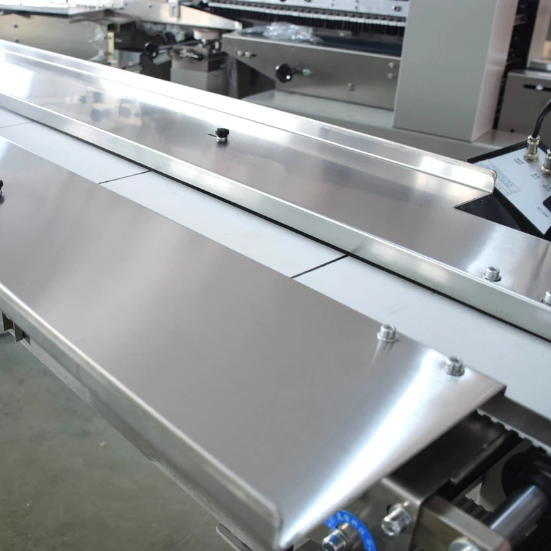 Multifunction packaging machine vegetable wrapping machine