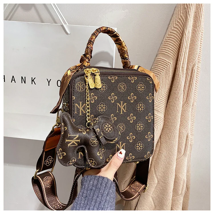 Luxury Designer Brand  Large Capacity High  Quality Handbag Square Tote Shopping Gift Bag for Women