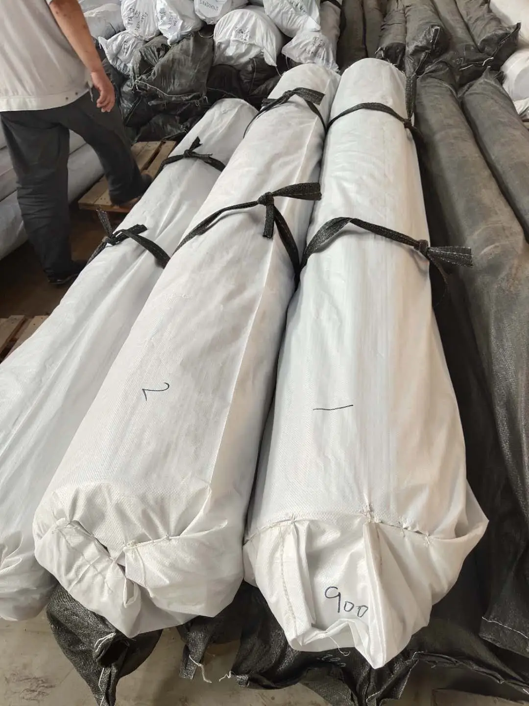  1mm epdm pond liner 1.2mm hdpe geomembrane