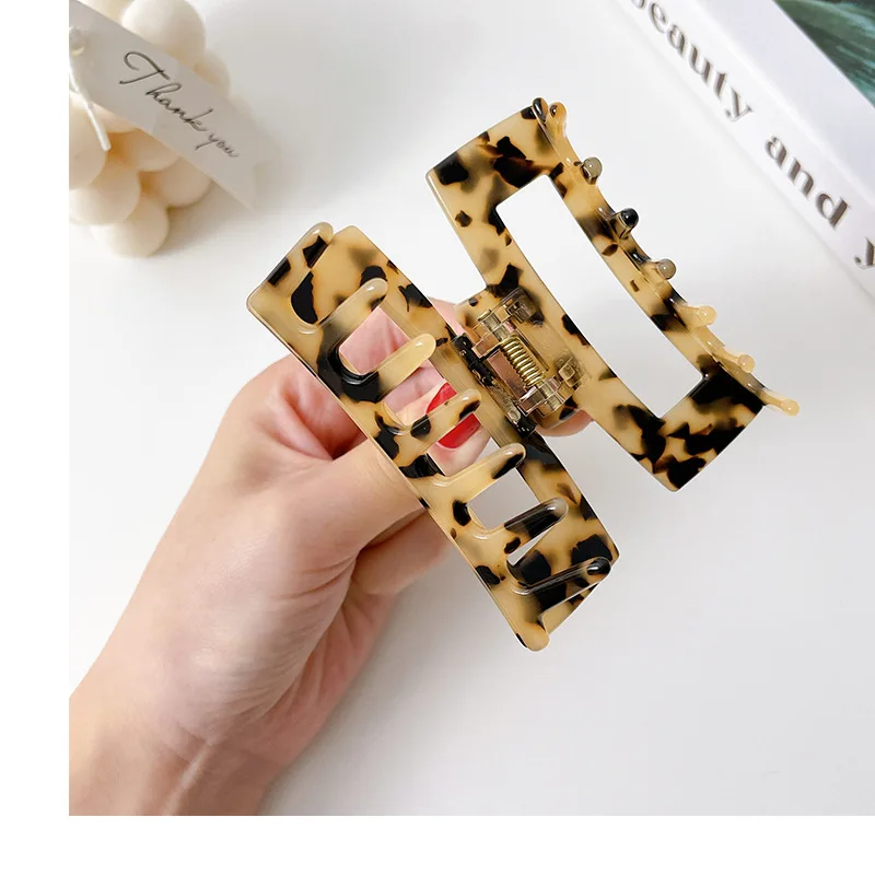 Korean High Quality Acetate hot selling Retro Tortoiseshell Hair Ornaments Simple Elegant Big Hair Claw For Women
