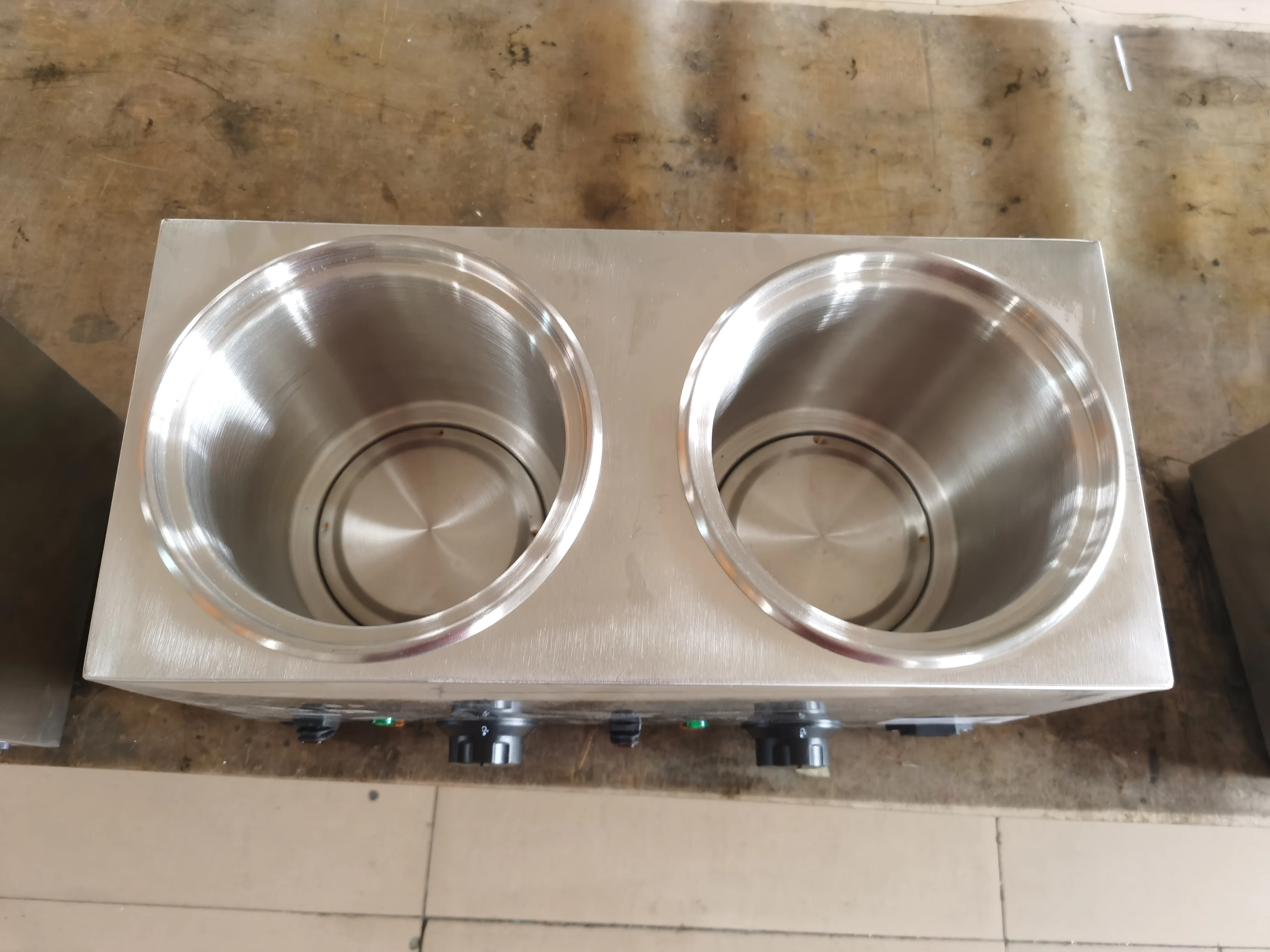 Stainless Steel Two Pump Head Condiment Sauce Dispenser Sauce Dispenser Sauce Tomato Juice Jam Dispenser