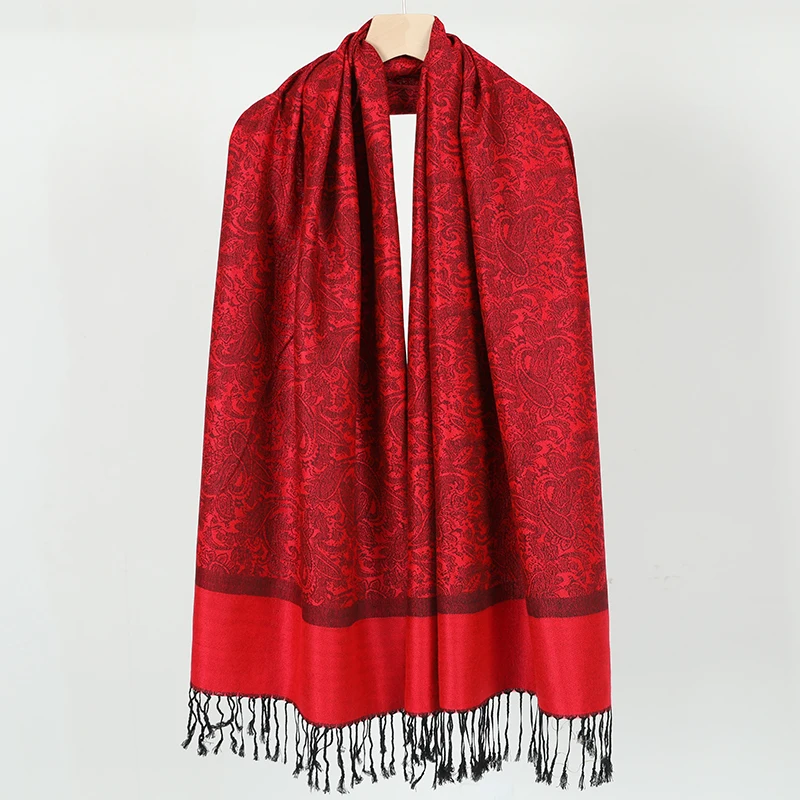 Винтажный шарф с бахромой