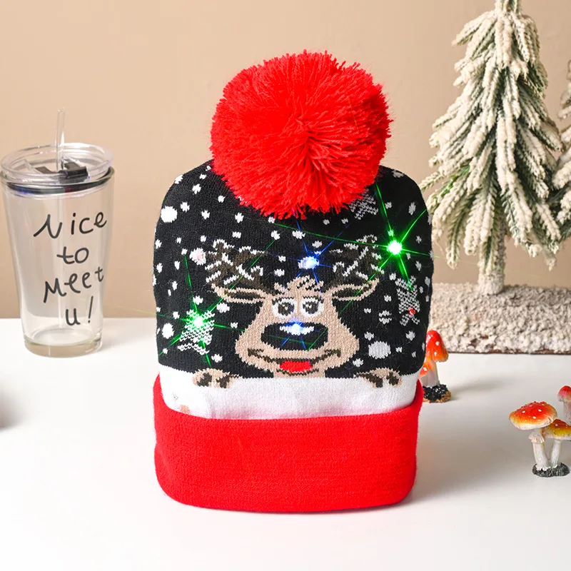 2023 HOT SELLING Christmas decoration Fashion Knit Christmas Custom Winter Beanie LED Light Hat for Children