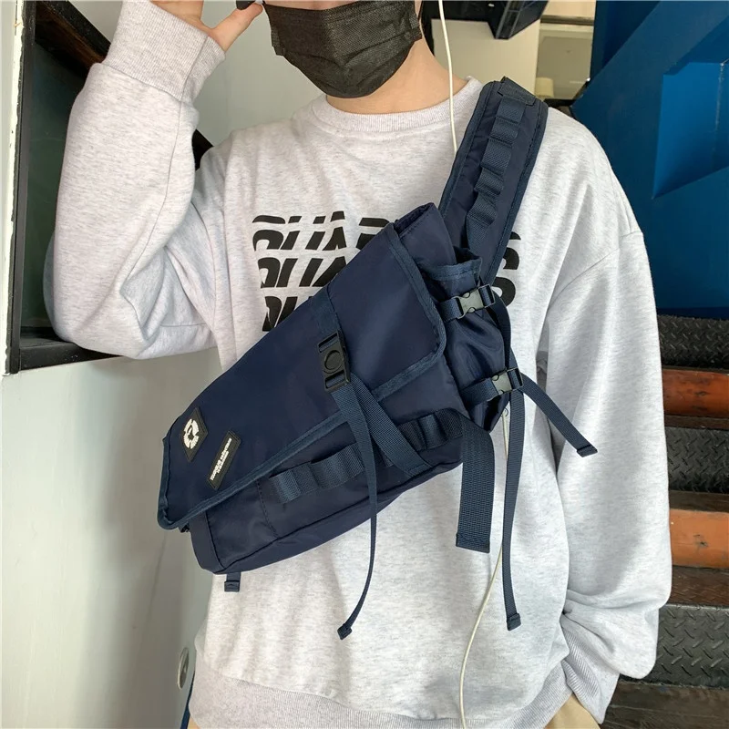 
New 2021 Waterproof nylon messenger bag for men messenger bags 
