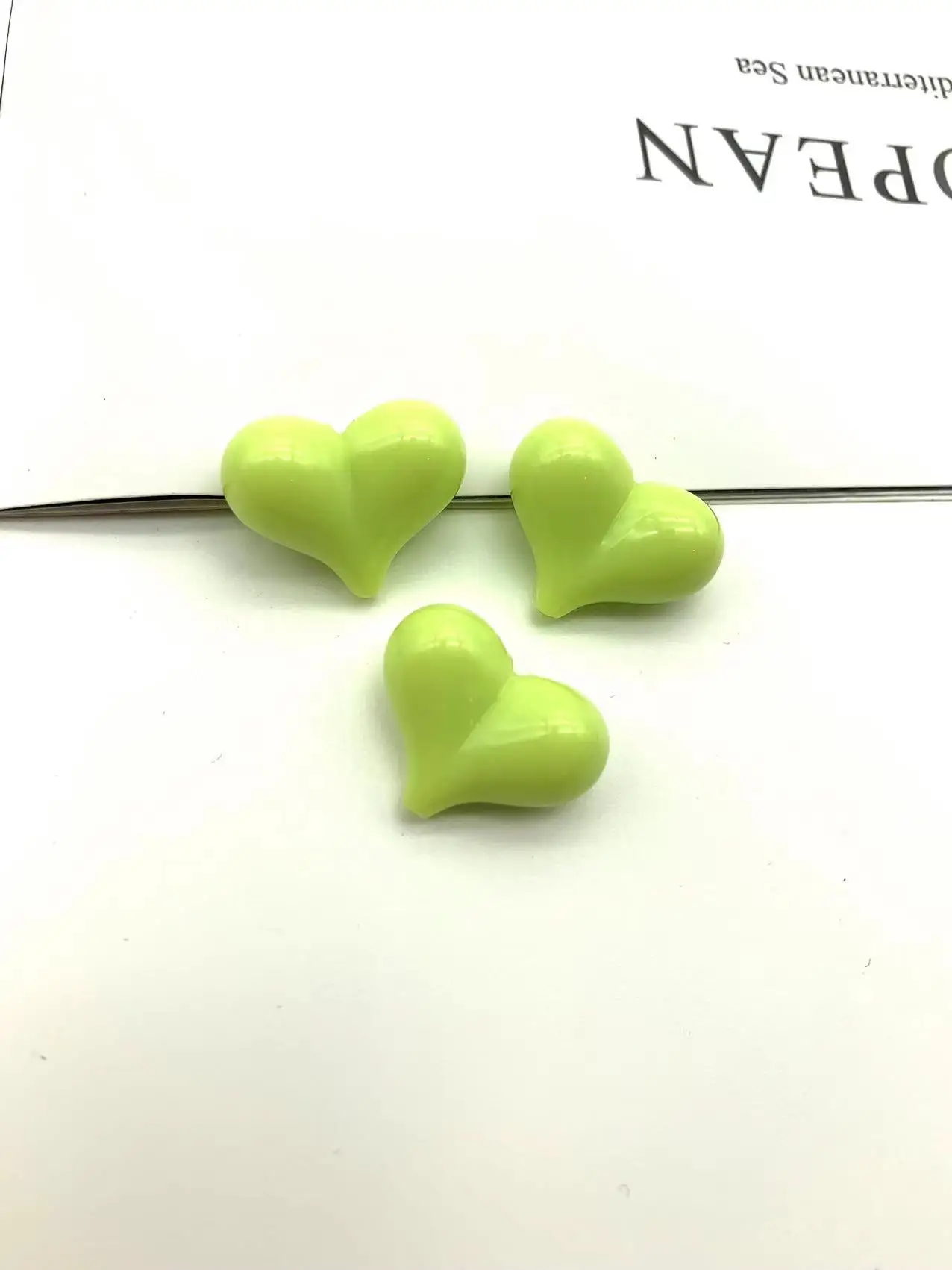 Macaron Milk Oil DIY Accessories Solid Color Crooked Peach Heart Bead Necklace Loose Bead Wholesale Acrylic Decorative Beads
