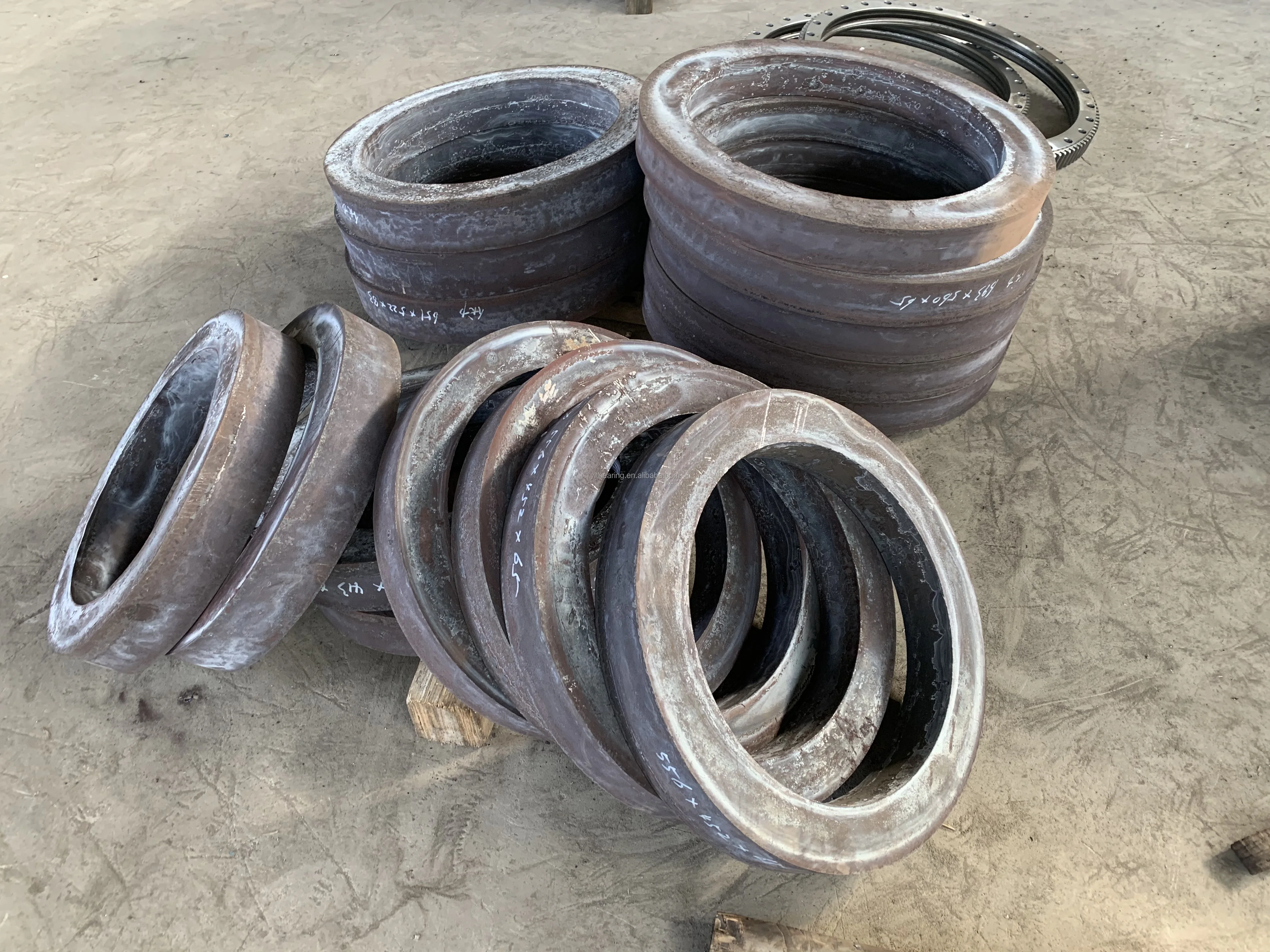 long service life time slewing bearing turntable slewing ring light duty kh1253 crane slewing ring bearing swing