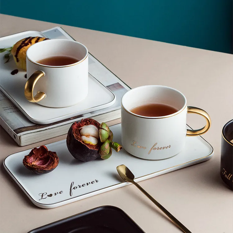 
exquisite gold rim glossy green bulk cup and saucer sets / coffee porcelain cup and saucer set for gift 