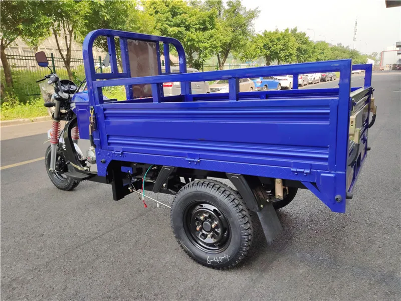 1.6m*1.1m Cargo 150cc Air Cooling Morocco EEC Certificate Tricycle