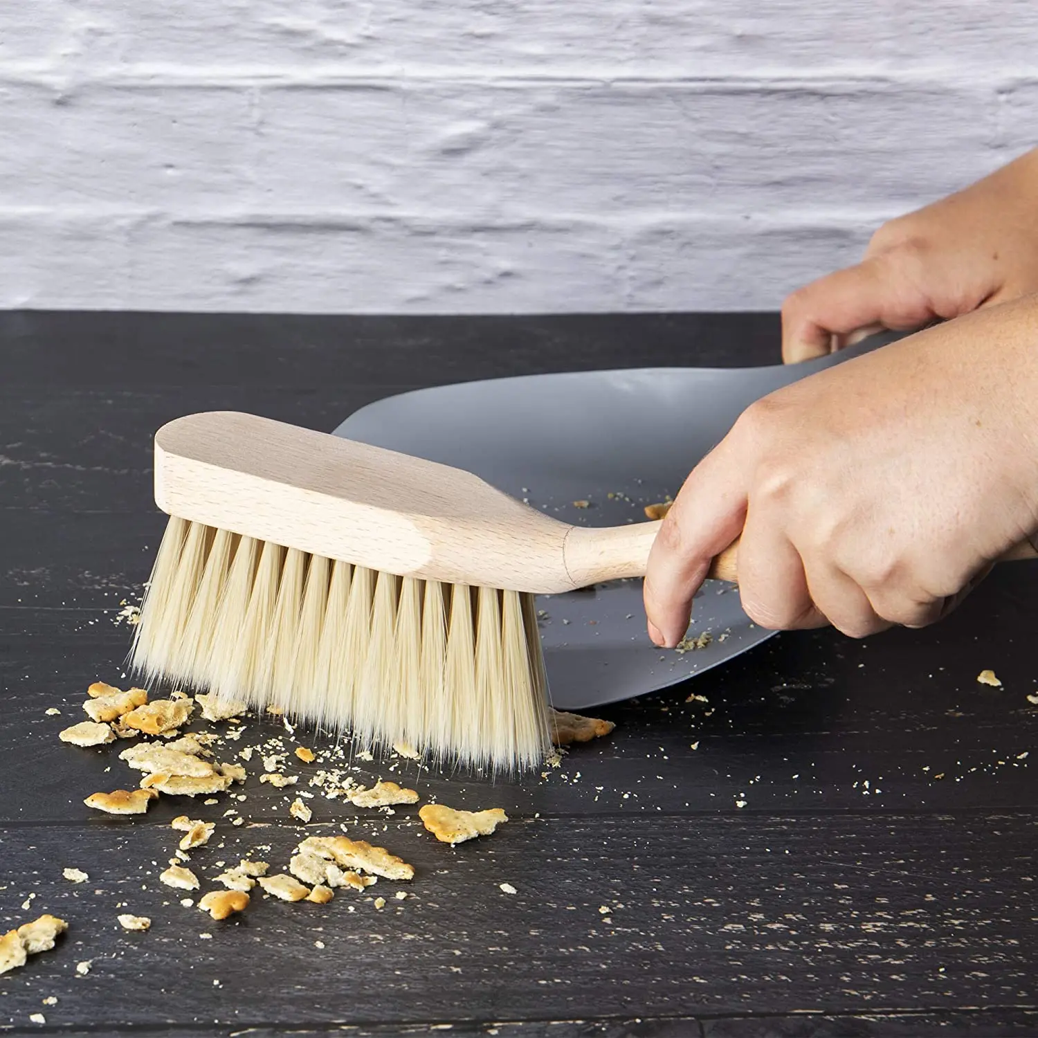 traditional dustpan and brush set crumb sweeper vintage home kitchen accessories