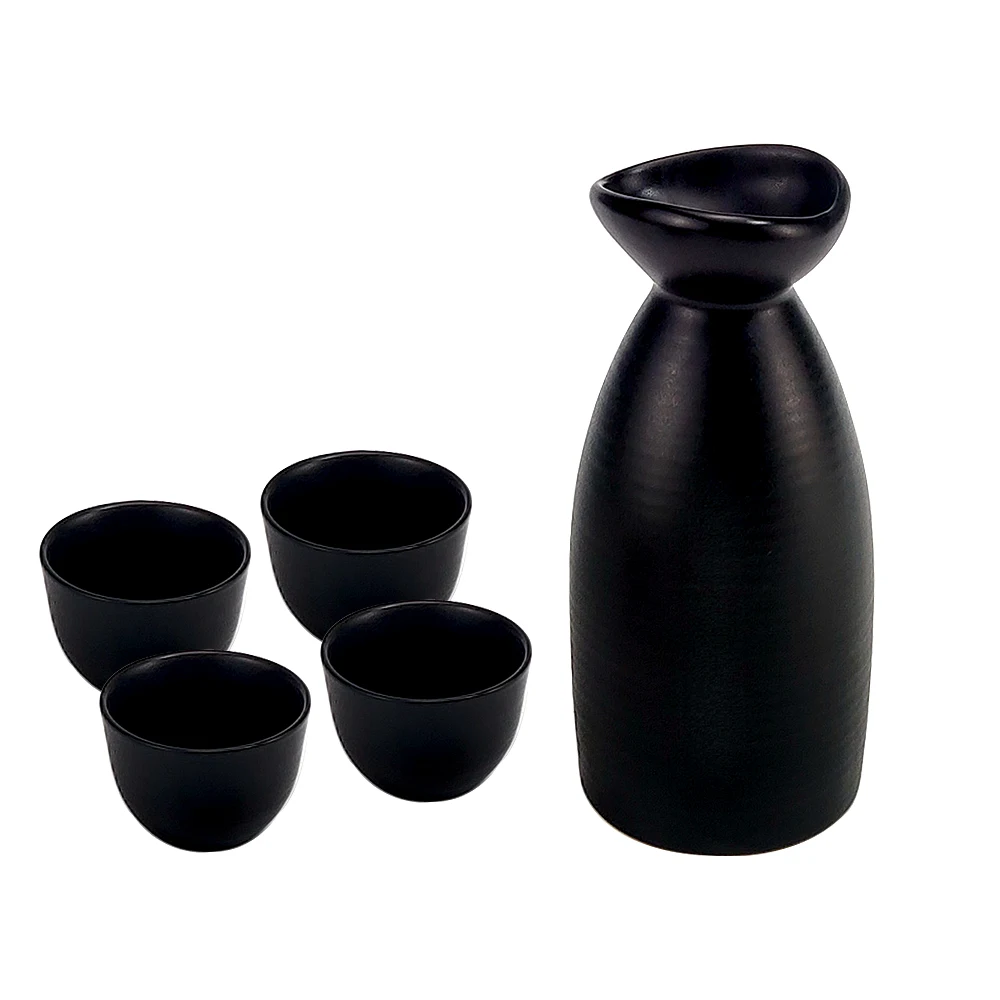 Wholesale Japanese Custom Ceramic Sake Set Drinkware Black Sake Bottle Cup Pitcher Pot Set Black White