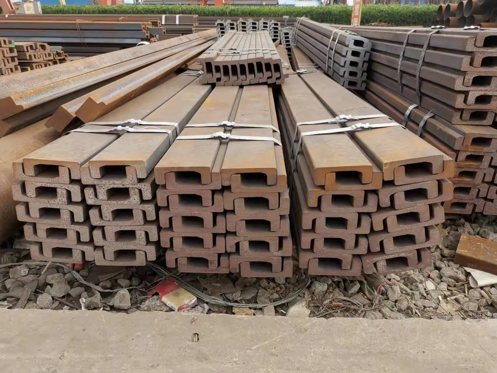 C60 a615 sae 55 1020 1065 q345b 4140 оптовая цена s235jr Заказная конкурентоспособная стержня из