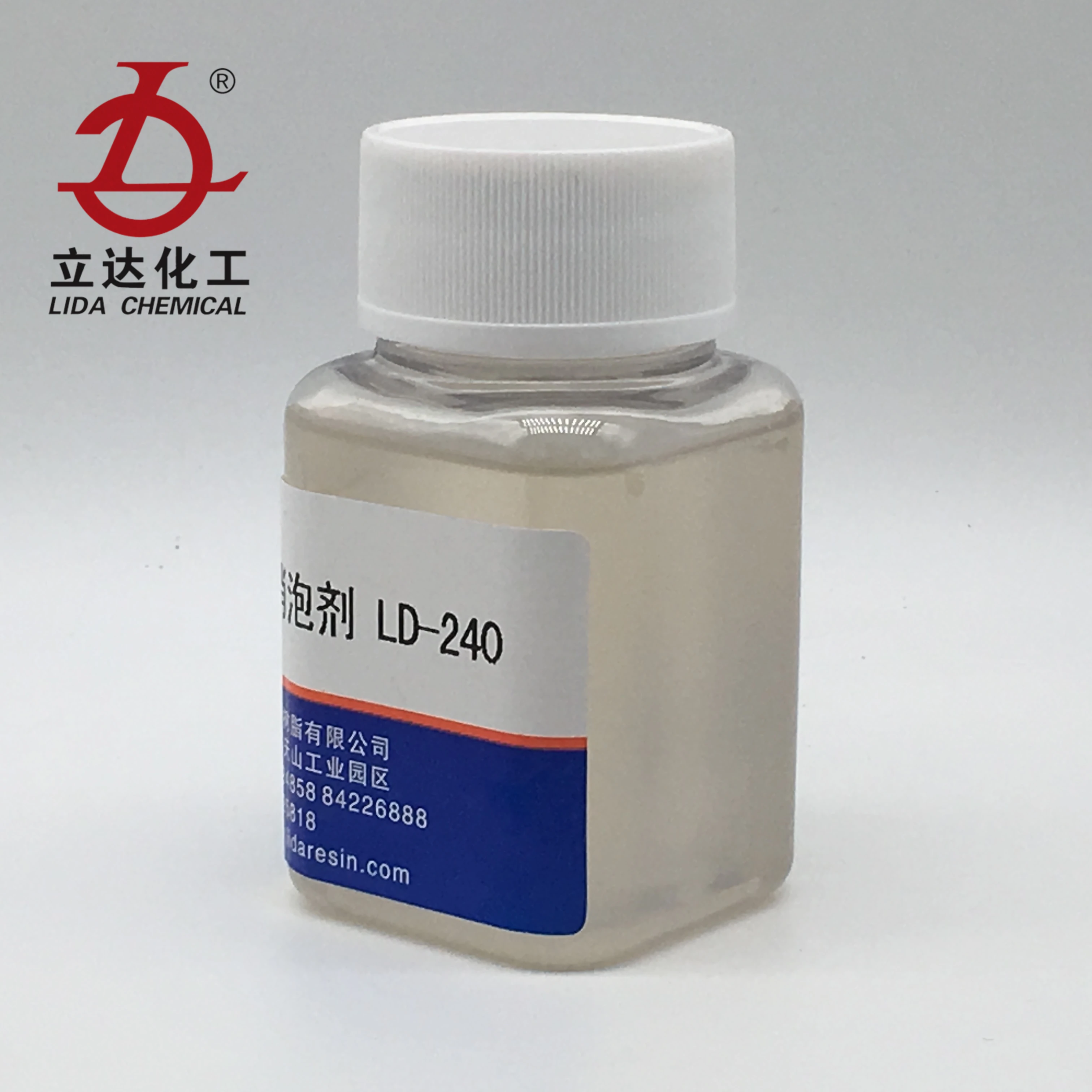 Colorless and transparent  gaseous silica Waterborne Defoamer for emulsion systems