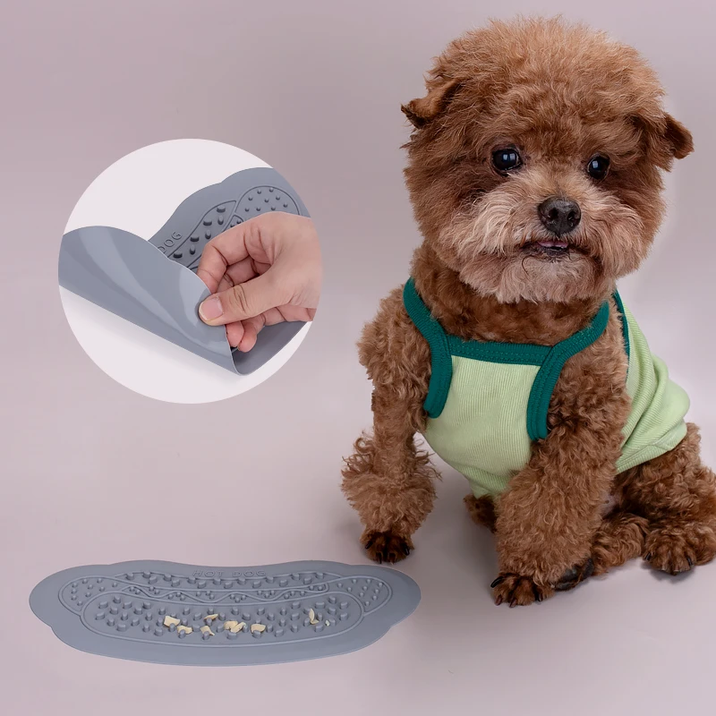 New Design silicone dog food mat Custom dog slow feeder dog food lick pad slow eating lick pet food mat silicone mat