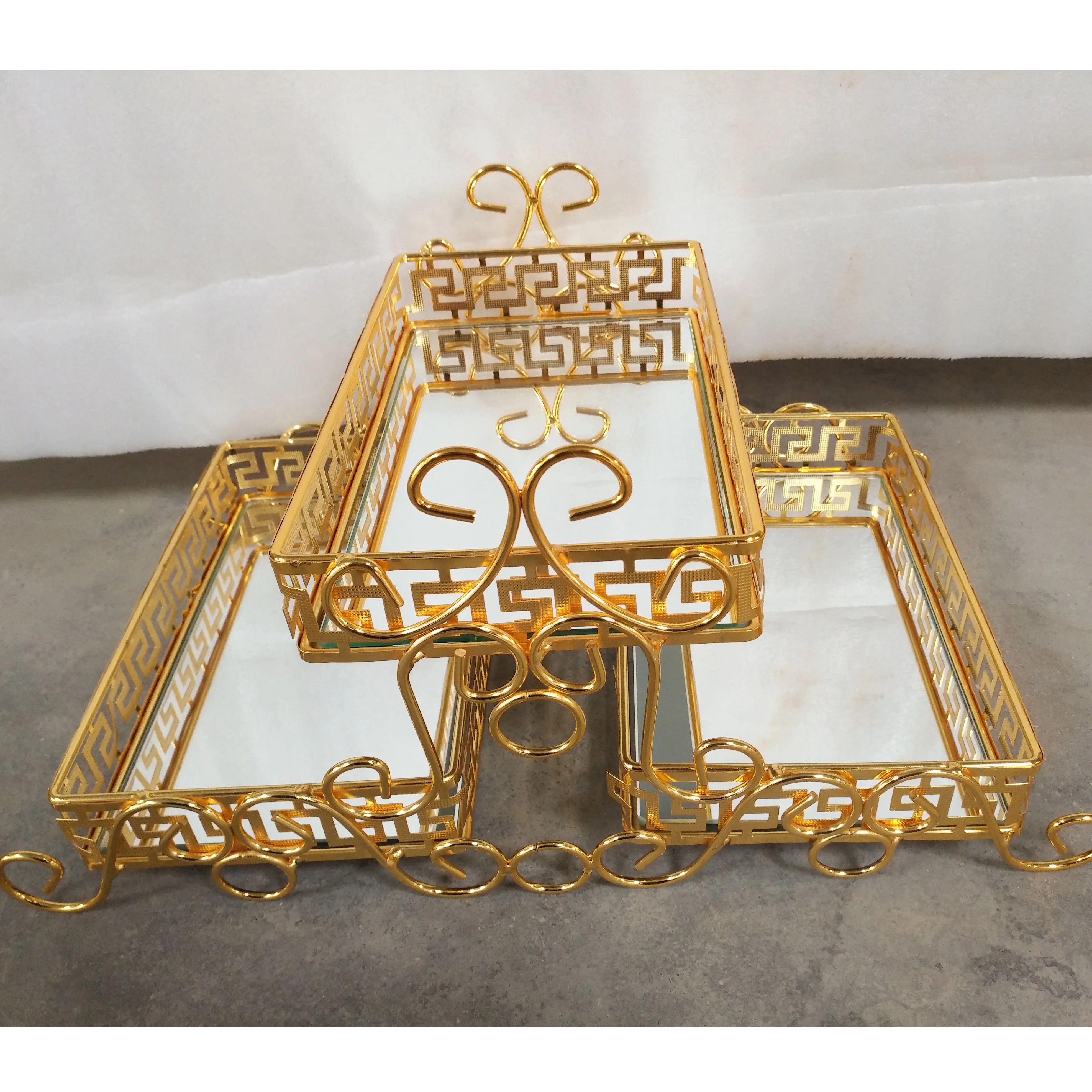 Gold Cake Stand 3 Tier Cake Tools Wedding Glass Cake Stand Set Wholesale