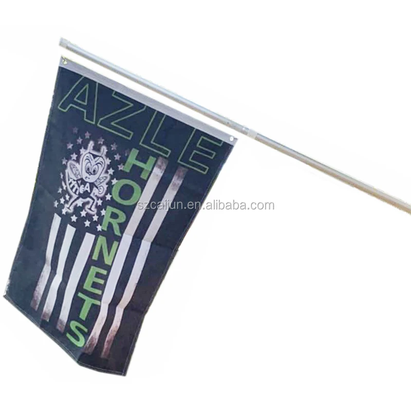 flag with grommets 2