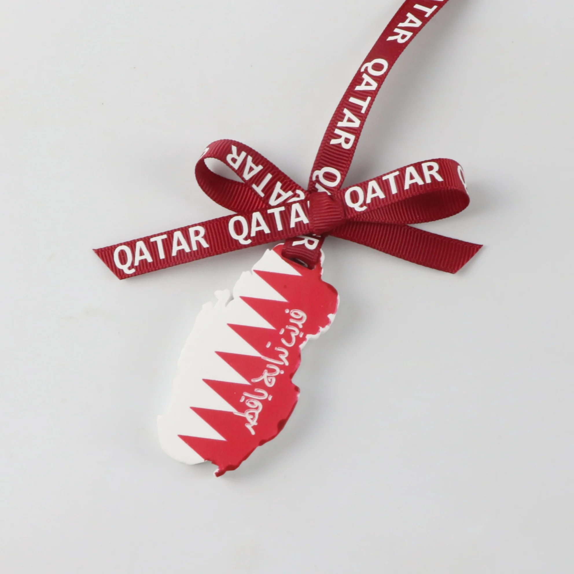 OEM Qatar Map Ceramic Aroma car decoration hanging stone Air freshener Essential oil diffuser Aromatic diffuser stone