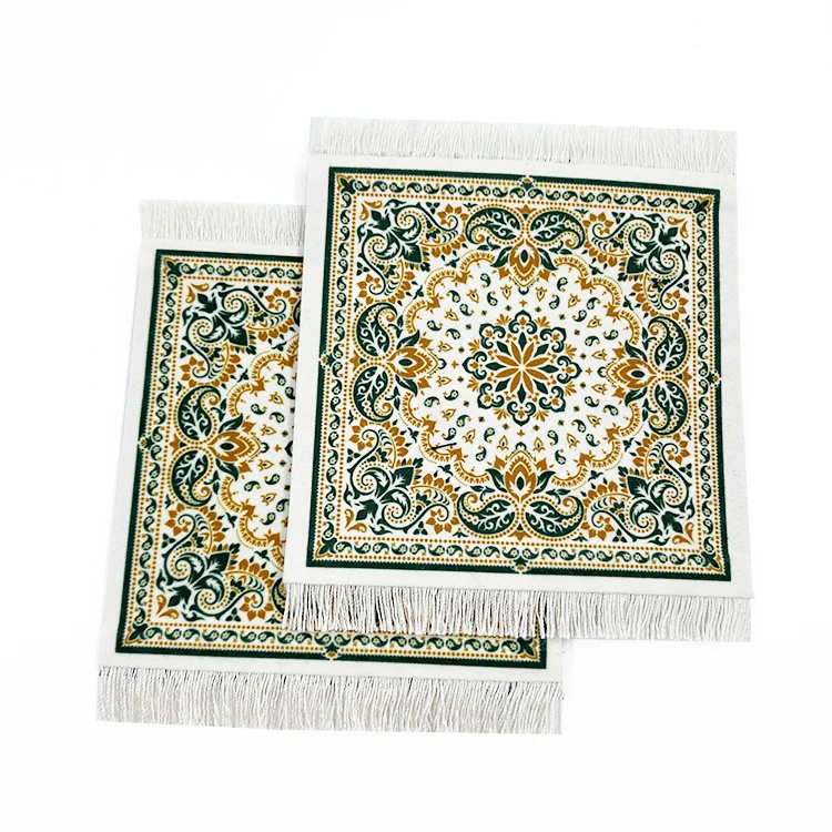 Luxury Orienatal Table Decoration Personalized Turkish Miniature Carpet Woven Set of 4 Tea Coffee Mug Rug Coaster Mat