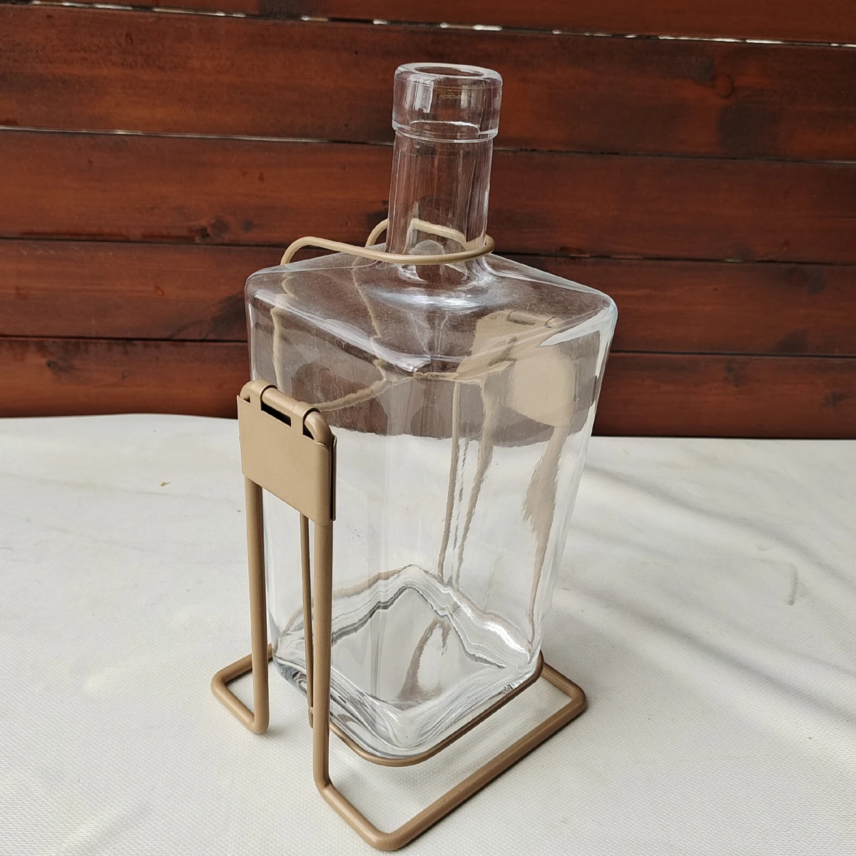 alcohol liquid beverage JD whisky rum bottle cradle glorifiers swing rack holder for champagne Cognac bourbon wine tequila vodka