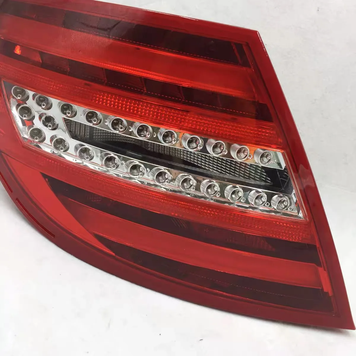 Tail Lamp Fit For Mercedes Benz W204 C CLASS 2011-2013 Taillight 2048205464 2049060503 High Quality