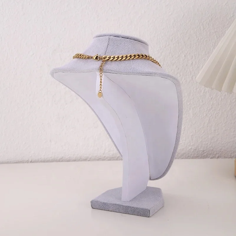 Factory Outlet Three Sizes Wholesale Velvet Necklace Bust Display 3D Jewelry Organizer Mannequin Model Display Stand Holder