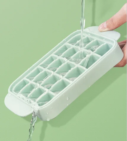 Custom Logo Easy-release Elastic Round Square Silicone Tray Ice Maker With Lid Kitchen Custom Silicone Ice Cube Tray