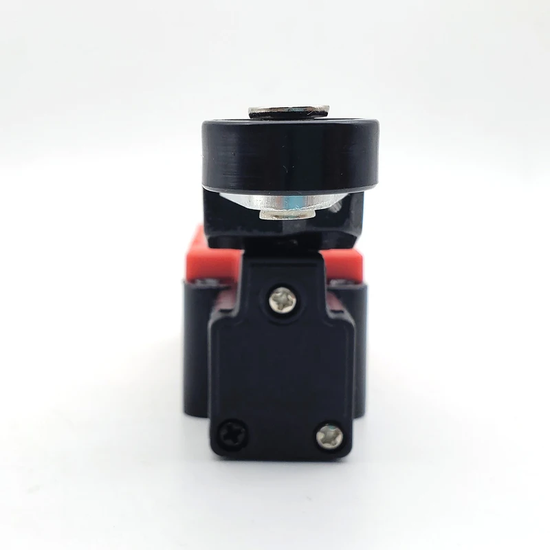 Adjustable roller arm type ME8108  limit switch