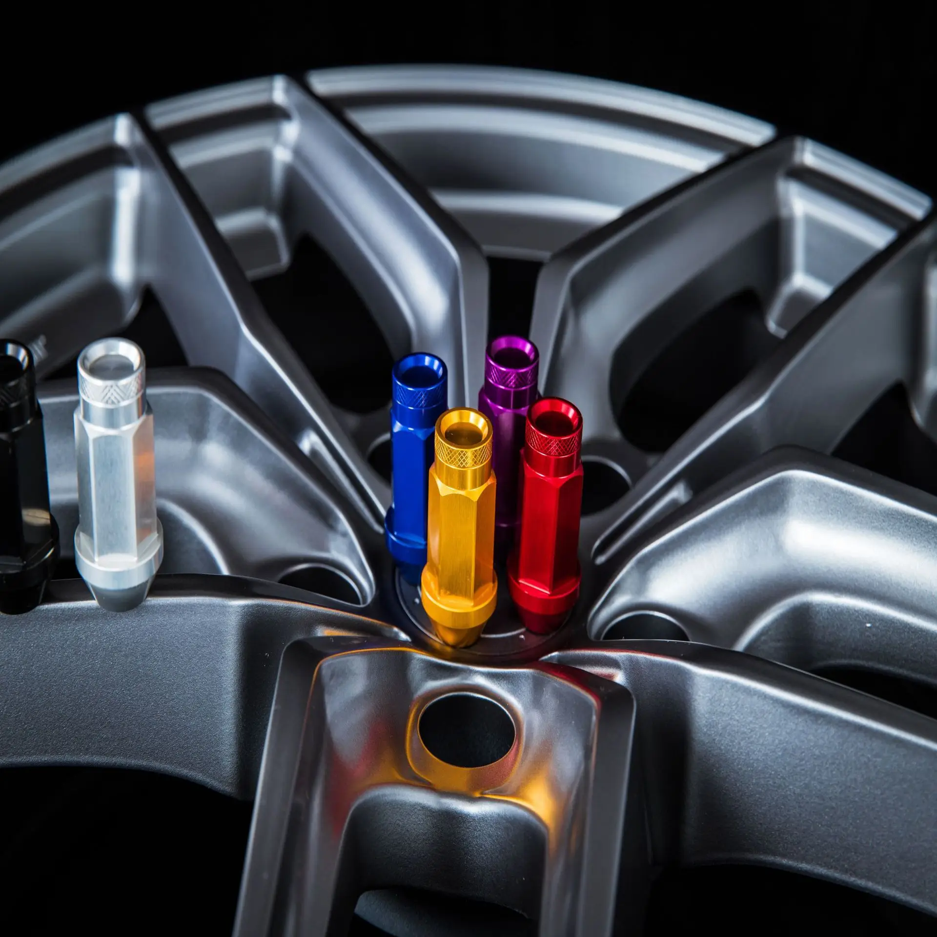 Universal 20Pcs 7075 Aluminum Alloy Forged Wheel Light Lug Nut length 50mm M12 * 1.25 / m12 * 1.5 / M14 * 1.5