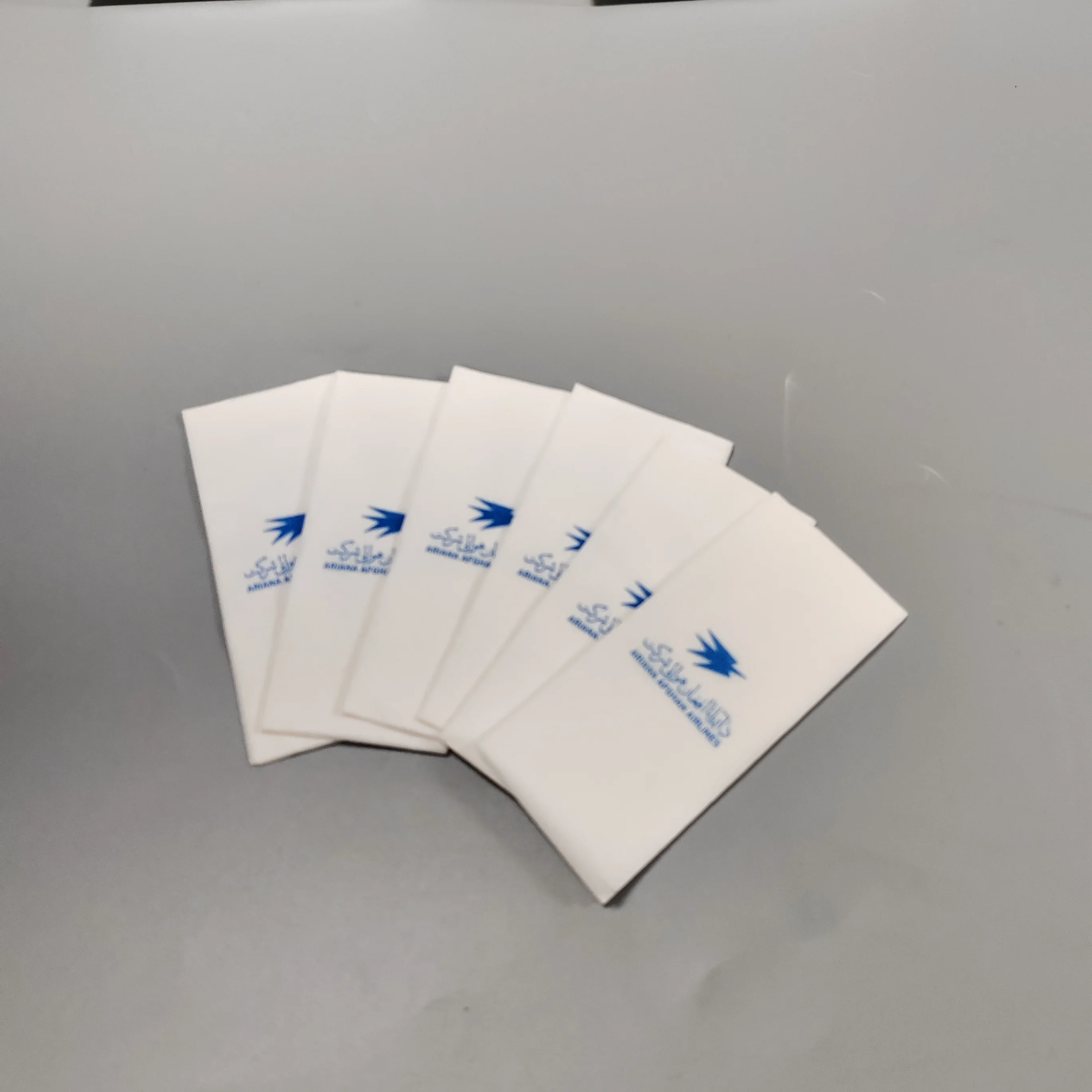 Wholesale Disposable Customized Wedding Dinner Paper Wet Tissue For Hotels Restaurants And Airlines with logo