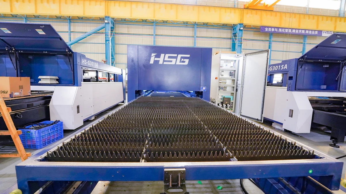 HSG cnc Металлическое волокно Лазерная резка машина 6000 Вт нержавеющая сталь углеродистая сталь/железо/стальной лист 20 мм 40