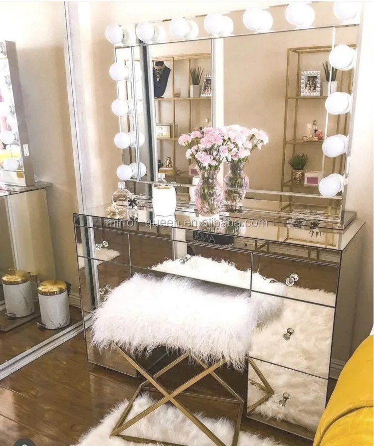 Hot Selling Makeup Vanity Set Mirrored Vanity Table Bedroom Dressing With Diamond Crystal With Hollywood lighted Makeup Mirror