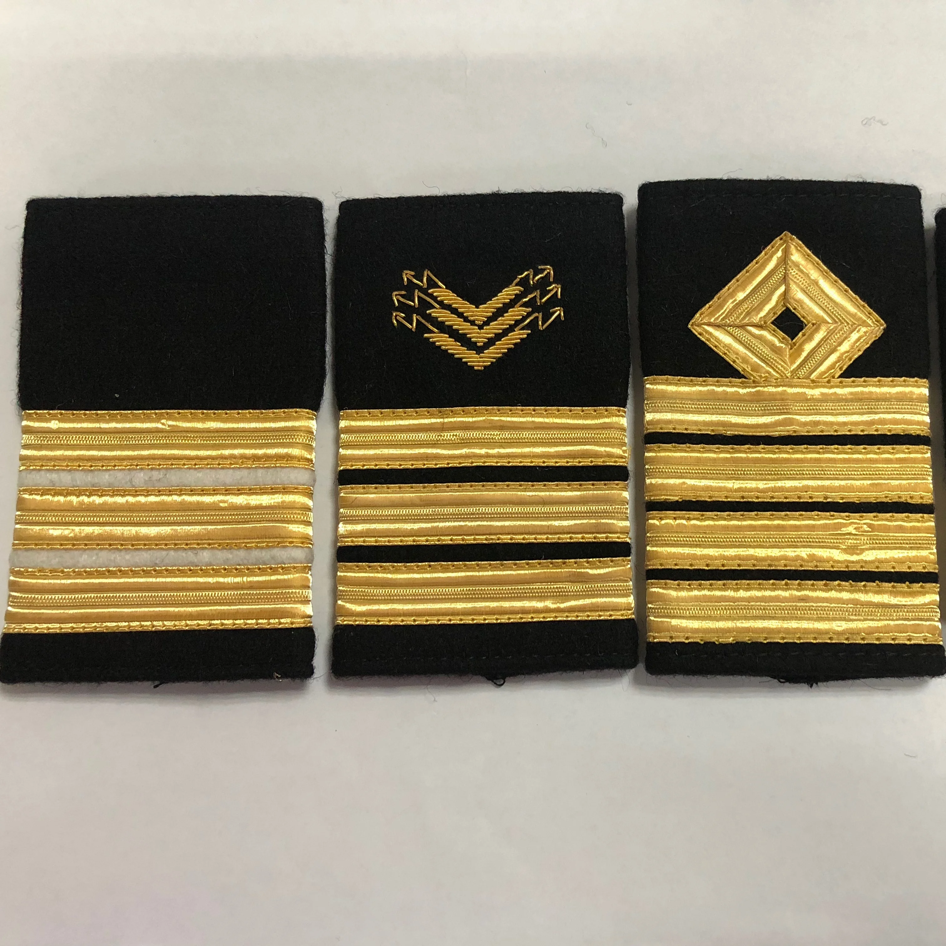 Customization epaulette for uniform